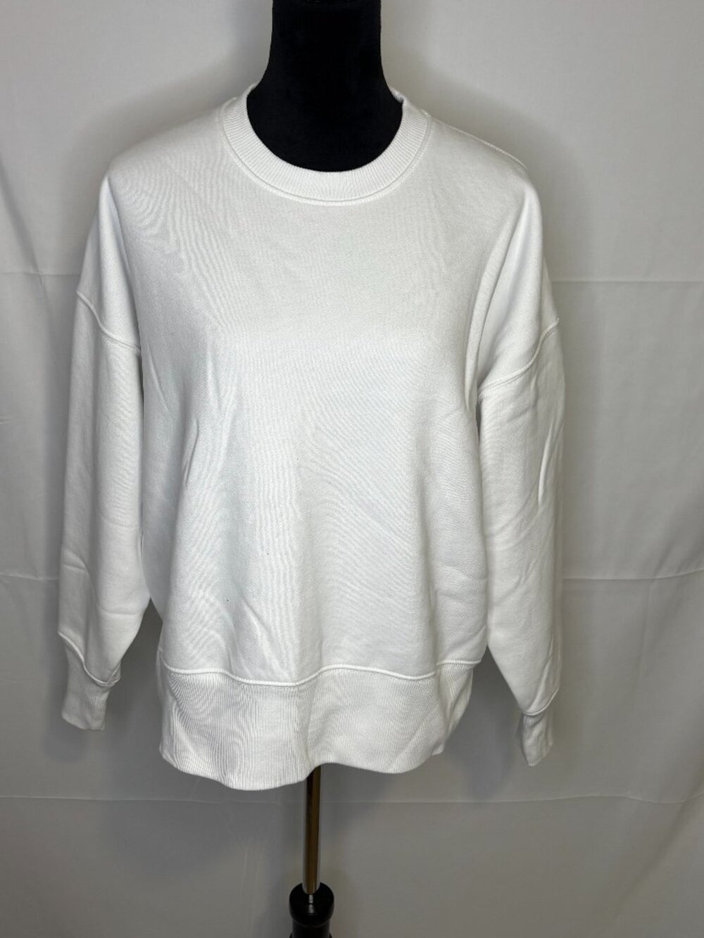 American Eagle Women's White Sweatshirt Size S